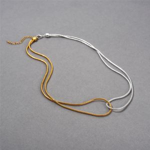 Europeisk/amerikansk personlig guld- och silverfärgkombination Dubbelskikt Snake Bone Chain Nisch Design Enkel och fashionabla temperament Trendiga halsband