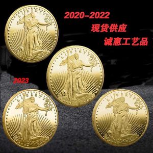 Artes e Ofícios A produção de medalhas comemorativas tridimensionais de metal em relevo para a Estátua da Liberdade americana de 2020 a 2023 T240306