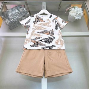 Conjunto de camisetas infantis populares com padrão de urso tamanho 90-160 cm verão conjunto de duas peças meninos camiseta e shorts com logotipo de textura convexa 24mar