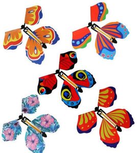 Flying Change With Empty Hands dom Butterfly Magic Prop Tricks Funny Prank Joke Mystical Trick Toys for Adult Children 1012CM8950140