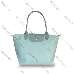 2024 Modna luksusowa marki torebki torebki proste zwykłe nylonowe torbę na ramię w kształcie pierogu o dużej pojemności
