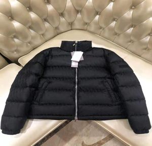 Top Womenmens Stylist Coat Parka Winter Jacket moda luksusowe mężczyźni kobiety zimowe płaszcz płaszcza płaszcza płaszcza 7956540