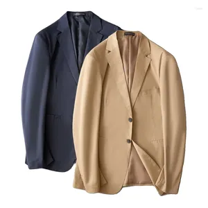 Abiti da uomo Moda di alta qualità con versione coreana di uomini belli Giacca da lavoro casual Abito piccolo Blazer color canarino autunnale