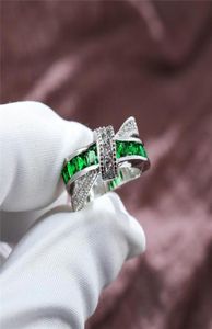 Bröllopsringar Kvinna Luxury Green Crystal Stone Ring Dainty Zircon Hollow For Women Vintage Bridal Cross Engagement Promise4708025