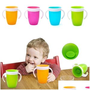 Bicchieri Tazza girevole da 360 gradi Bicchieri per l'apprendimento del bambino con doppio manico Bicchieri d'acqua a prova di perdite Biberon Bpa senza goccia D Dhdix