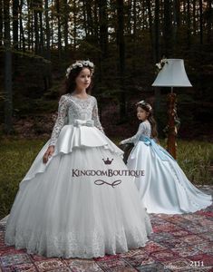 Flickor Pageant Dress Little Bride First Communion Dress Sweetheart Bow Crystal Applicques Little Flower Girls Tulle klänning6369289