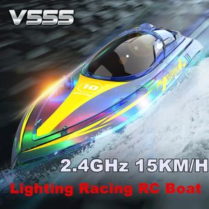 Barco RC com Caso V555 2.4GHz Iluminação Racing Barco RC 15KMH com luz LED brilhante para adultos e crianças com bateria recarregável 240223