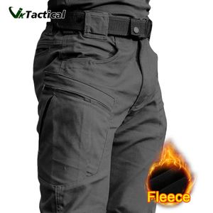 Varma vinter Men Soft Shell Pants reser vattentät utomhus camping vandring byxor fleece vindtät skidbyxor Taktiska byxor 240228