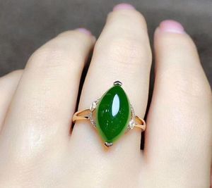 Fashion Green Jade Emerald Gemstones Diamonds Rings for Women 18k Gold Color Jewelry Bijoux Bague Födelsedagspresent Accessory2398091