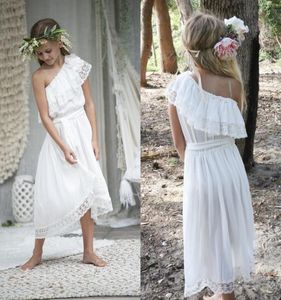 Pretty White Chiffon Lace Country Boho Flower Girl Dresses For Wedding 2017 One Shoulder High Low Low Beach Casual Dress Custom Made E8445651