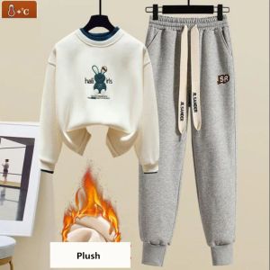 Suits Woman's Winter Casual Trachsuit Suit Korean Zarif Pamuk Karikatür Ona Pullover Sweater Peluş Pantolon Sportwear İki Parçalı Set