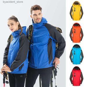 Mäns avslappnade skjortor Menskvinnor Thin Windproect Mountaineering Clothing Outdoor Waterproof Solscreen Camping Hunting With Pocket Punching Jacket L240306