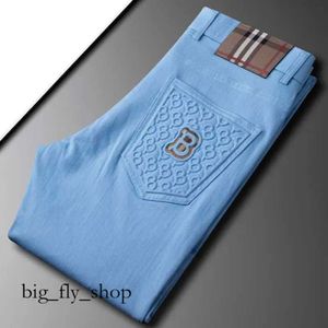 Burbreries Mans Original Quality Embroidered Men Casual Designer Pants Tb Warhorse Sweatpants Man Trousers Brands Jeans New Arrival 498