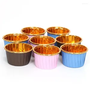 ベーキング金型50pcs/pack 7colorsマフィンカップケーキライナーケーキラッパーカップトレイケースペーパーカップペストリーツールパーティー用品