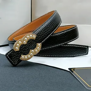 Designerbälten för kvinnor Mens Belt Luxury Classic Belt Smooth Buckle Gold Buckle Head med full av pärlor Bältesbredd 2,5 cm Midjeband Cintura Ceintures