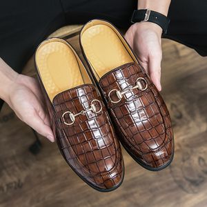 Horseshoe Buckle Half Slippers for Men Summer PU Leather Stone Texture Anti Slip Round Toe Versatile No Heel Glossy Loafers for Men Shoes