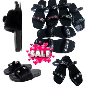 Gai lågt prisdesigner sandaler Italien tofflor gummi glider sandaler blommor brokad män tofflor platta bottnar flip flops kvinnor mode randig strand hög kvalitet