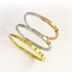 Varmt lågpris smycken koreanska graverade 18k guld titan stål kvinnor tiffay 6 diamant nya armband 8wq4