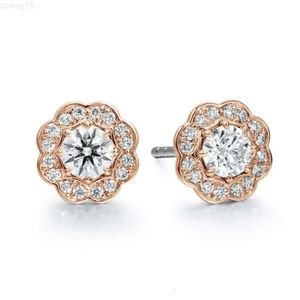 Luxury Earrings Classic Design Four Claws Cute Moissanite Diamond Silver 925 10k 14k Gold Moissanite Diamond Stud Earrings