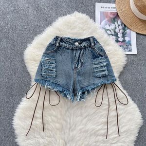 Women's Shorts 2024 Retro Distressed Denim for Summer High Waisted Slimming Edge Patchwork with Lace Up Design Jeans