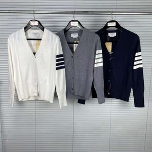 TB Tom autunno/inverno nuovo misto lana con scollo a V per maglione cardigan comodo e casual da donna