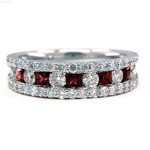 Anpassad högkvalitativ 18K Solid White Gold Real Diamond Jewels Gemstone Ruby Square Cut Eternity Wedding Band Rings for Women