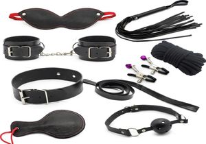 22ss Giocattoli sessuali Massaggiatori Confezione da 8 pezzi Giochi per adulti Prodotto per coppie Bondage Restrizioni Set Manette Frusta Maschera Corda Kit erotico Sesso 7370889