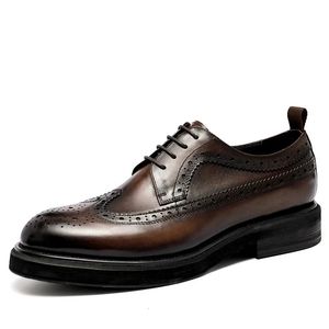 Marca oxford sapatos para homens de couro genuíno sapatos de renda moda brogue casamento negócios sapatos formais masculino 240304