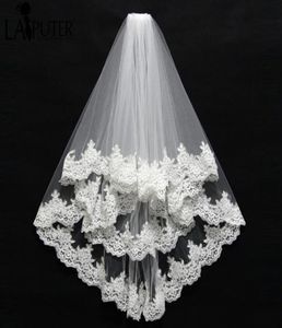 New Bridal Veils WhiteIvory Twolayer Lace Applique Edge Bride Wedding Dresses Accessories with Comb Short Hair Veil93240363385991