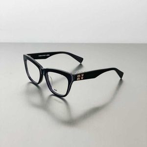 Роскошные дизайнерские солнцезащитные очки для мужчин и женщин. Озорные очки-книжный червь. Miu03z Маленькая коробочка с защитой от синего света. Можно сочетать с очками для близорукости в черной оправе с простым лицом.
