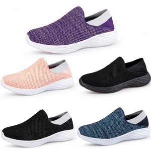 Primavera Estate Nuovi Uomini Donne Scarpe da tessitura volanti Scarpe da passeggio Leggero fondo piatto GAI Scarpe casual Comode scarpe pigre 35-47 56 tendenze tendenze