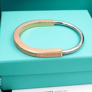 Hot Lock Horseshoe Titanium Steel Full Diamond Bracelet Rose Gold Jewelry 4V1L