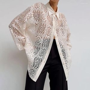 BLOUSES Women's 2024 French Style Hollow Out Lace Shirt Temperament Casual Fashion Loose