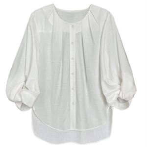 綿とリネンのテクスチャランタンスリーブシャツ、女性用スプリングウェア、新しいデザインセンス、3つのクォータースリーブ付きのユニークなトップ