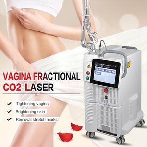 Uso clinico 60 watt 4D Fo-to Sistema Laser CO2 frazionato Germania braccio VaginaTightening Rimozione della cicatrice Le rughe delle smagliature rimuovono la macchina di bellezza per il ringiovanimento della pelle