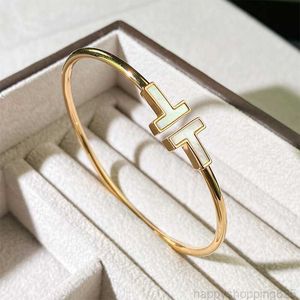 Advanced 2024 luxury designer bracelet classic diamond designer jewelry 18K rose gold bangle for women men brithday giftTI6J