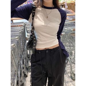 Early Autumn Korean Full Shoulder Long sleeved T-shirt for Women 2023 New Raglan Slim Fit Bottom Shirt with Slim Fit Short Top