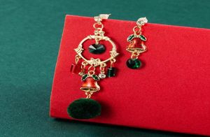 Dangle Chandelier Christmas Elk Bell Socks Ring Pendant Asymmetric Earrings Female Ins Party Gift DropDangle3920244