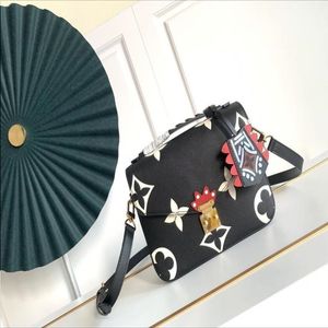 10A Luxo Mulheres Crossbody Chain Ombro Bolsa Em Relevo Padrão Designer Metis Tote Signature S Lock Bolso Bolsa De Ombro Bolsa Exxqo