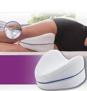 サイド睡眠と妊娠中の女性のためのハート型の脚枕