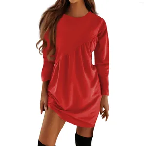 Freizeitkleider Rotes Kapuzenkleid für Damen im Herbst und Winter, einfarbig, langärmelig, unregelmäßiges Plissee-Oberteil, mittellanges Rundhals-T-Shirt