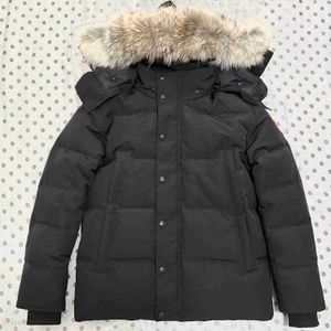 Puffer kurtki męskie projektant prawdziwy Coyote Furt Outdoor Wyndham Windbreaker Jassen Ourowearu Zapowoczew Fourrure Manteau Down Płaszcz Hiver Parma Doudoune Goose