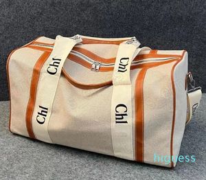 2024 MEN Fashion Duffle Bag stor kapacitet Canvas Travel Påsar Kvinnor Bagage Tote Outdoor Travels Handväskor Purse