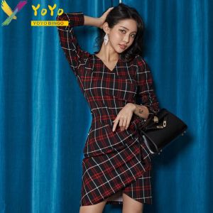 Dress Elegant Red Plaid Vneck 3/4 Sleeve Folded Dress Spring 2024 Korean Women Fashion Slim Bodycon Office Lady Work Dress