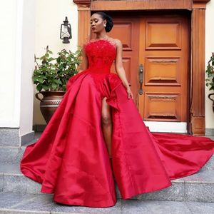 Red Beaded Wedding Dresses Appliqued Feathers Bridal Gowns Side Split Sheer Bateau Neckline A Line Satin Vestido De Novia