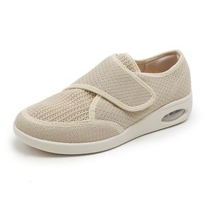 Mesh Spring Breattable 2024 Mamma Casual Autumn and Fashion Air Cyned Wedge Heels Bekväma Walking Shoes Large 44 668 503 772