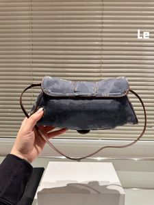 Women Designer Hobos Luxury Denim Bag Blue Handbag Fashion Shoulder Bag Brand Female Purses Cowboy Underarm Package Cute Canteen Bag 27*13cm