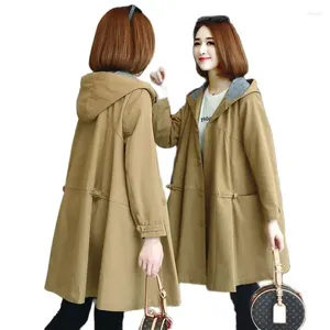 Kvinnors dikerockar Löst vindbrytare Midlängd 2024 Spring Wear Korean Large Cape Coat and Autumn Hooded Jacket Lady's