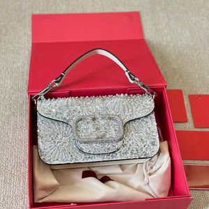 Top Diamond Evening Bag designer väskor för kvinnor lyxig handväska axel crossbody handväska blingbling baguette paljetter roston väska bröllop väska