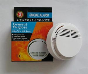 Sistema de detecção de fumaça sem fio com sensor de alarme de incêndio estável de alta sensibilidade operado por bateria de 9V adequado para detecção de casa Secu9662149